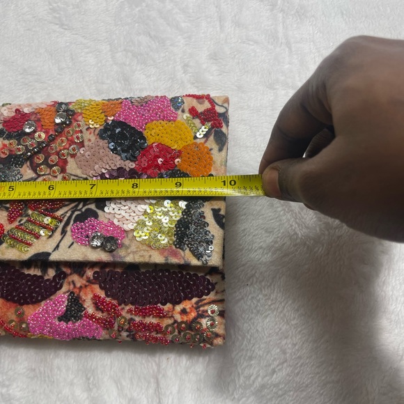 NWT Anthropologie Sparkled Beaded Flora Clutch Purse in Rose/Tyrie w Chain Strap - Picture 9 of 9